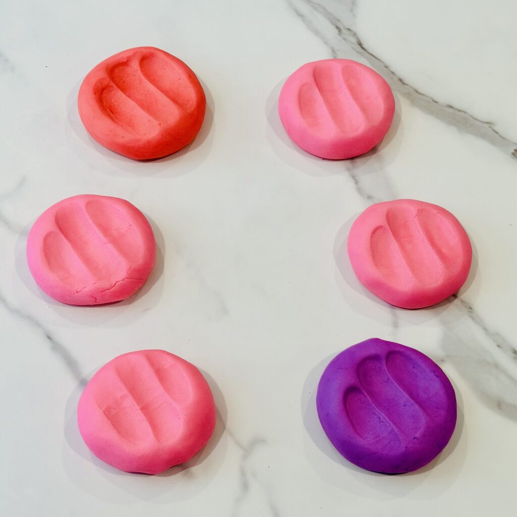 Coloring the 2-Ingredient Edible Valentine's Day Play Dough