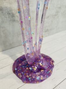 How To Make Oobleck Mud For Sensory Play - Raising Wild Things Sensory