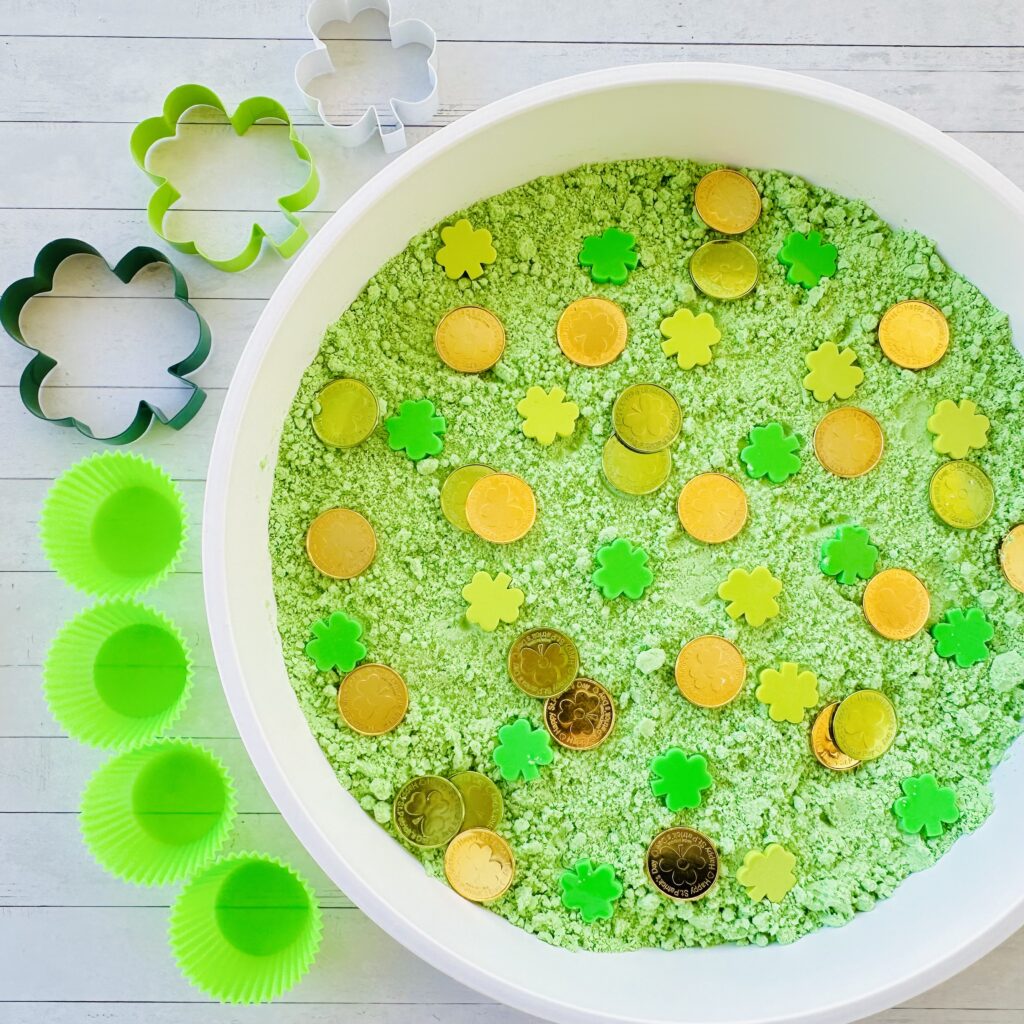 How To Make 2-Ingredient Edible St. Patrick's Day Moon Dough