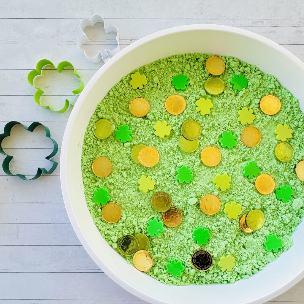 How To Make 2-Ingredient Edible St. Patrick's Day Moon Dough