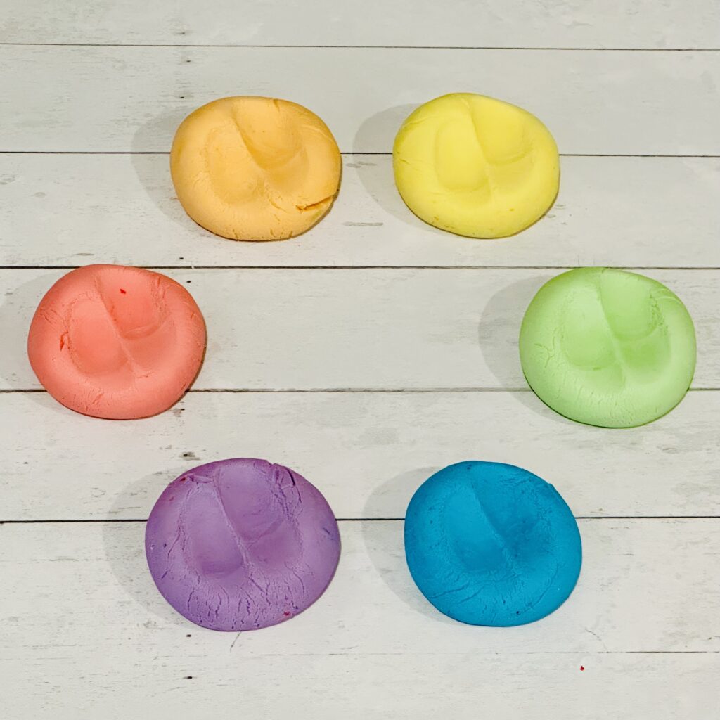 How To Make Edible St. Patrick’s Day Play Dough