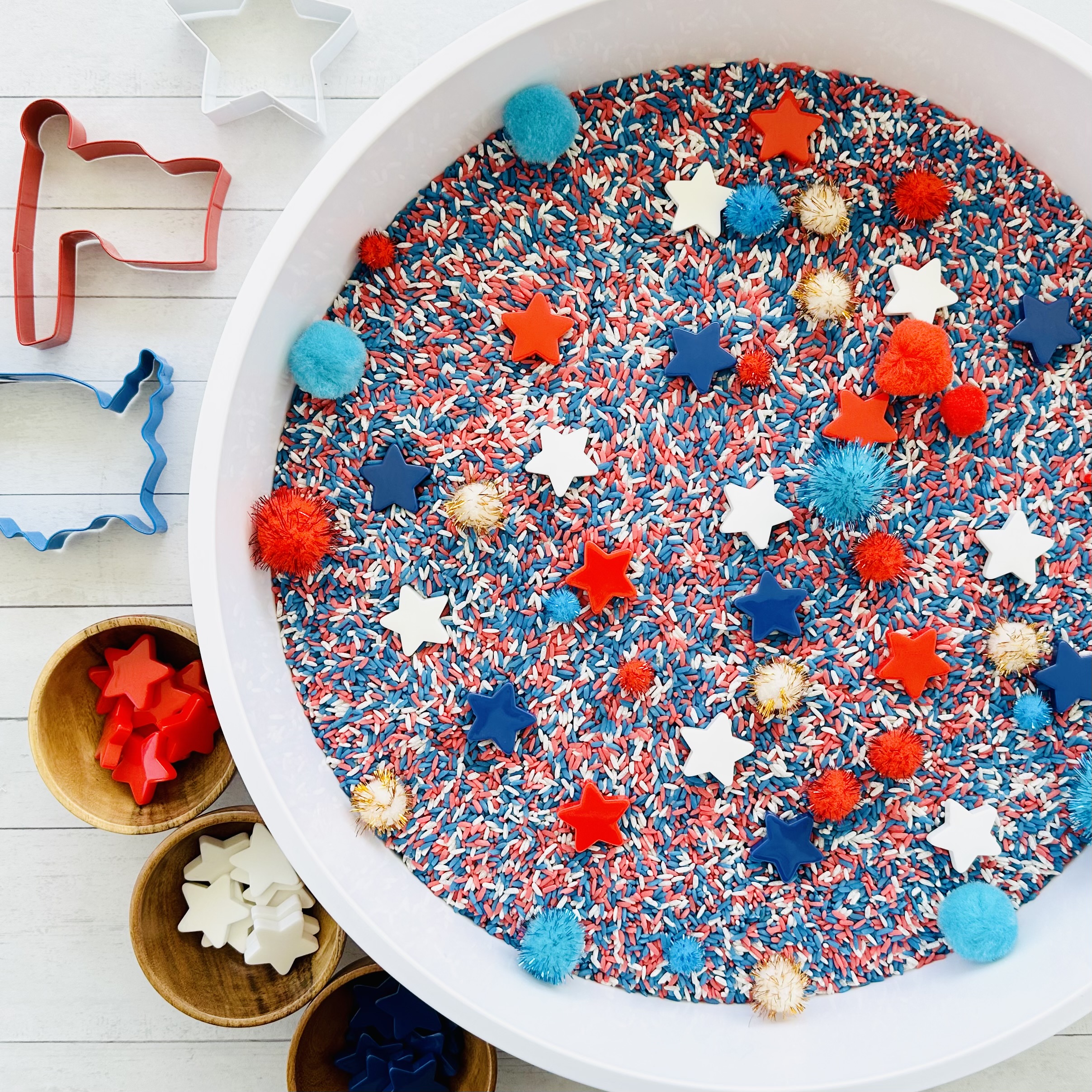 How To Make A 4th Of July Colored Rice Sensory Bin