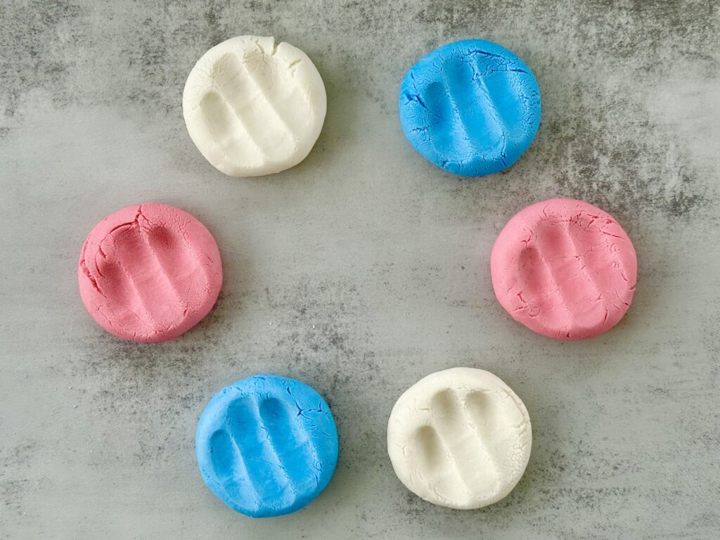 How To Make 4th Of July Edible Playdough