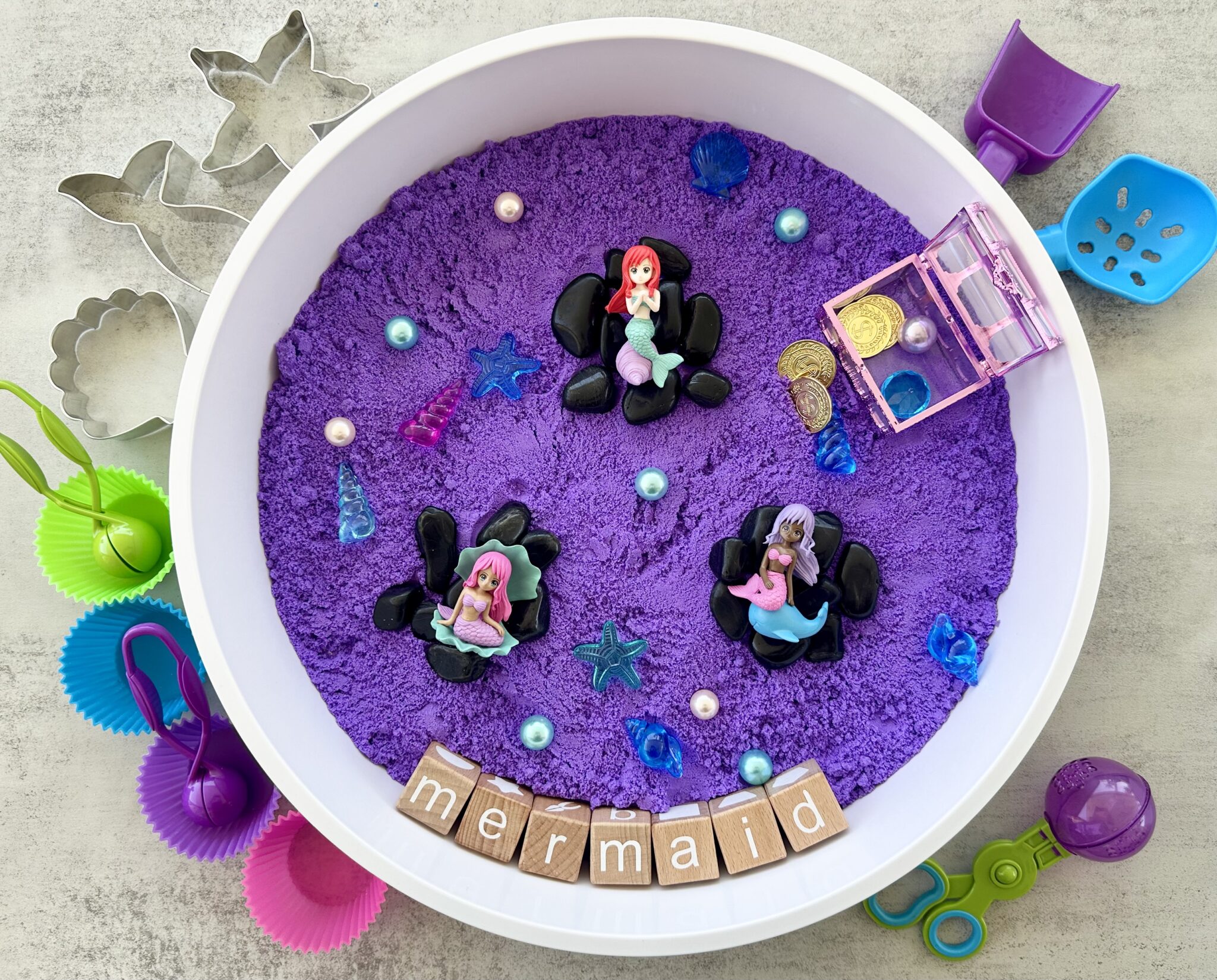 How To Make A Colorful Kinetic Sand Mermaid Sensory Bin - Raising Wild ...
