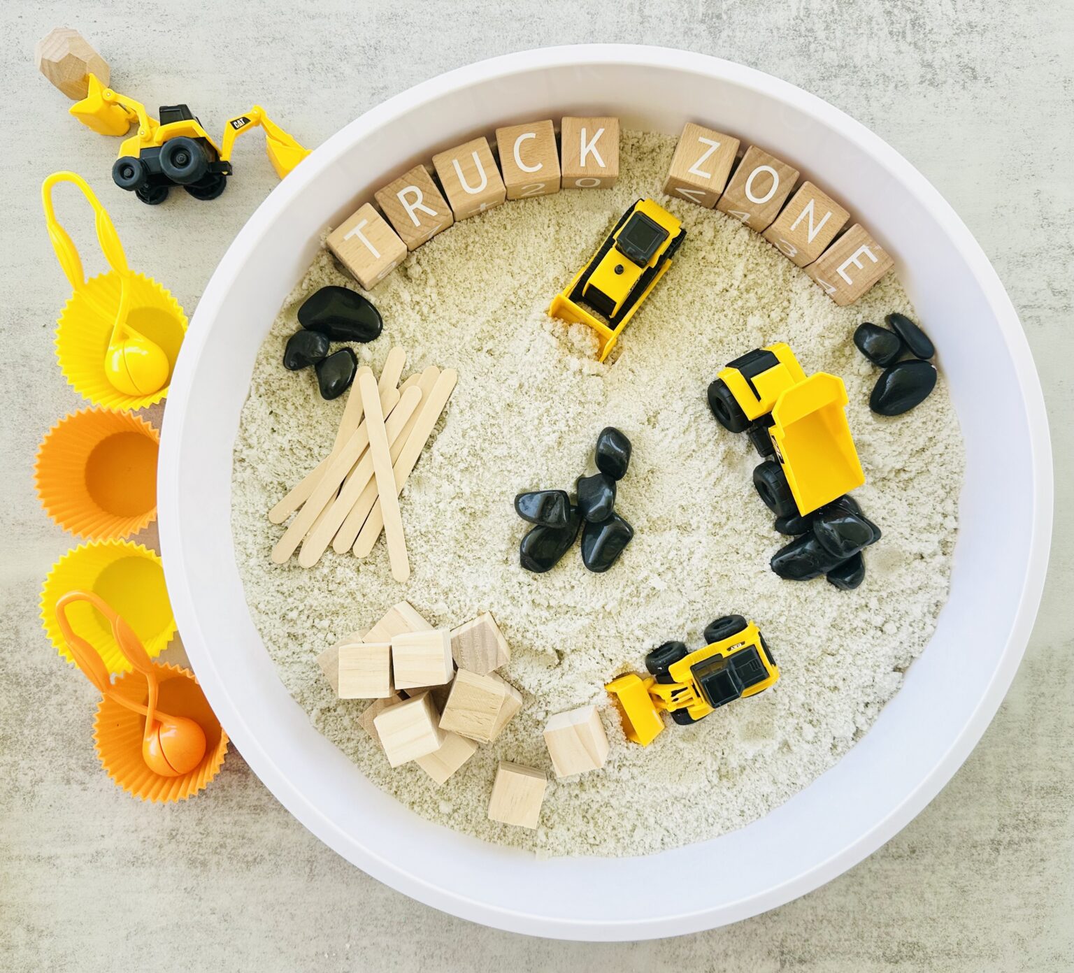 How To Make A Kinetic Sand Construction Sensory Bin - Raising Wild ...