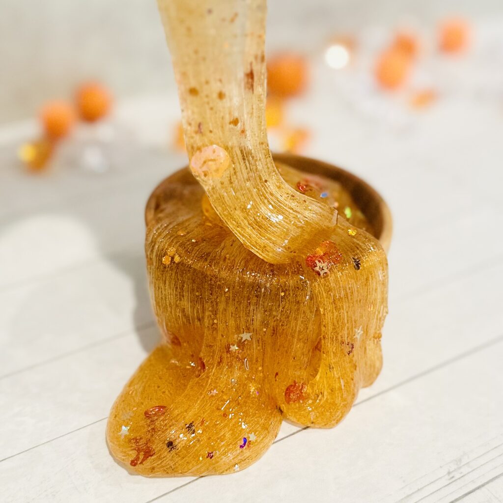 How To Make Glittery Pumpkin Halloween Slime (No Borax!)