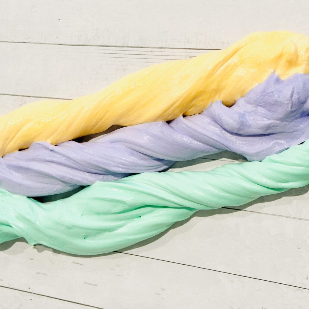 How To Make Halloween Fluffy Slime (No Borax!)