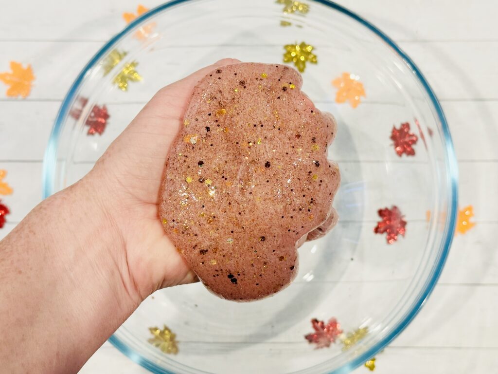 How To Make Fall Leaves and Glitter Slime (No Borax!)